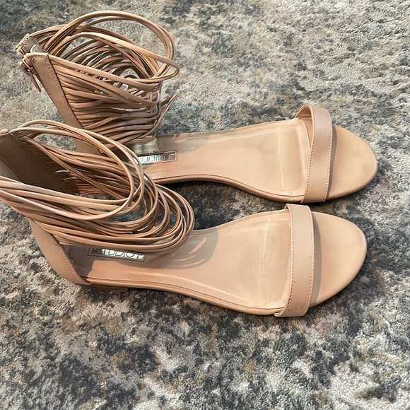 STUDIO F, Roman Sandals - Picture 6 of 11